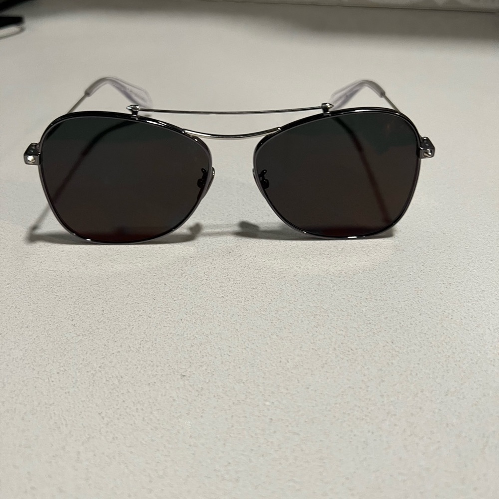 ALEXANDER MCOUEEN
Aviator Sunglasses